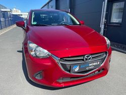 Rot Gebraucht 2018 Mazda 2 Center-Line Limousine | 8.990 € (Fairer Preis)