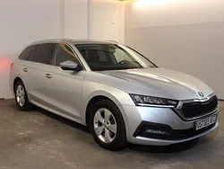 Silber Gebraucht 2021 Skoda Octavia Ambition Kombi | 18.999 € (Guter Preis)