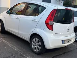Weiß Gebraucht 2010 Opel Agila Eco Kleinwagen | 1.499 € (Fairer Preis)
