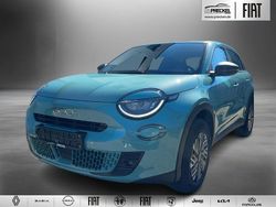 Blau Gebraucht 2024 Fiat 600 SUV | 22.490 € (Guter Preis)