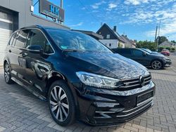 Schwarz Gebraucht 2022 VW Touran Highline Van / Kleinbus | 32.800 € (Teuer)