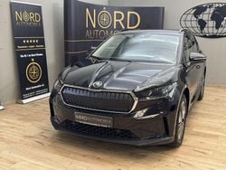 Schwarzmagic perlef (metallic) Gebraucht 2023 Skoda Enyaq iV SUV | 22.889 € (Superpreis)