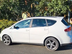 Weiß Gebraucht 2014 Seat Altea Van / Kleinbus | 3.800 € (Superpreis)