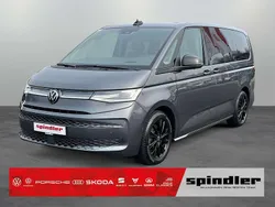 Indiumgrau metallic Gebraucht 2024 VW T7 Life Van | 65.480 €