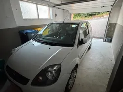 Weiß Gebraucht 2006 Ford Fiesta Kleinwagen | 1.199 € (Guter Preis)