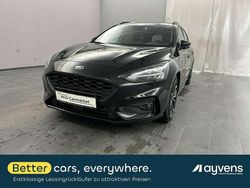 Lackierung: obsidianschwarz Gebraucht 2021 Ford Focus ST Kombi | 18.480 € (Fairer Preis)