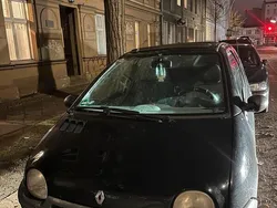 Schwarz Gebraucht 2008 Renault Twingo Kleinwagen | 1.150 €