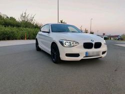 Weiß Gebraucht 2013 BMW 114 Sport Line Kleinwagen | 4.900 € (Fairer Preis)