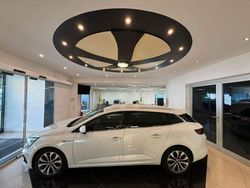 Weiss Gebraucht 2020 Renault Mégane IV Limousine | 15.500 €