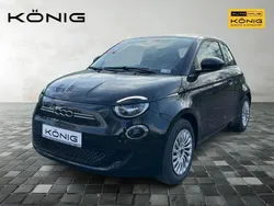 Schwarz Gebraucht 2025 Fiat 500e Red Kleinwagen | 25.689 € (Fairer Preis)