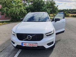 Weiß Gebraucht 2019 Volvo XC40 R-Design SUV | 29.400 € (Etwas zu teuer)