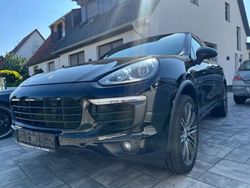 Schwarz Gebraucht 2016 Porsche Cayenne Platinum Edition SUV | 28.950 € (Fairer Preis)