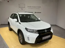 Weiß Neu 2025 Suzuki Vitara Club SUV | 21.960 € (Fairer Preis)