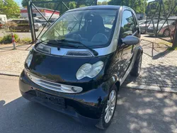 Schwarz Gebraucht 2002 Smart ForTwo Coupé Passion Coupé | 990 € (Superpreis)