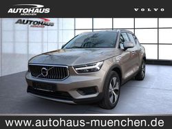Pebble grey / (metallic) Gebraucht 2021 Volvo XC40 Inscription SUV | 28.990 € (Fairer Preis)