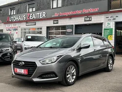 Silber Gebraucht 2016 Hyundai i40 Trend Kombi | 5.950 € (Teuer)