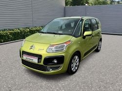 Gelb Gebraucht 2009 Citroën C3 Picasso Advance Van / Kleinbus | 2.999 € (Fairer Preis)