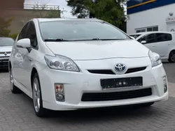 Weiß Gebraucht 2013 Toyota Prius Life Kleinwagen | 11.990 € (Fairer Preis)