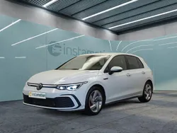 Weiß Gebraucht 2023 VW Golf VIII GTI Kleinwagen | 30.999 € (Guter Preis)