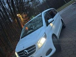 Weiß Gebraucht 2015 Mercedes V220 Van / Kleinbus | 22.490 € (Fairer Preis)