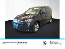 Deep black perleffekt Gebraucht 2022 VW Caddy Life Van / Kleinbus | 23.990 € (Guter Preis)
