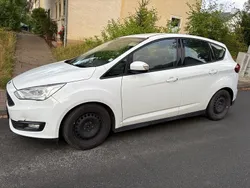 Weiß Gebraucht 2016 Ford C-MAX Van / Kleinbus | 7.499 €