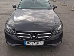 Schwarz Gebraucht 2017 Mercedes 220 Limousine | 19.150 € (Superpreis)