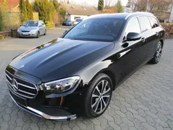 Schwarz Gebraucht 2021 Mercedes E300 Avantgarde Limousine | 23.999 € (Fairer Preis)