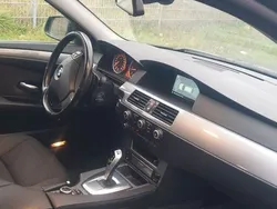Grün Gebraucht 2009 BMW 525 Kombi | 2.590 € (Superpreis)