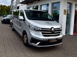 Silber Gebraucht 2022 Renault Trafic Life Van | 25.585 € (Fairer Preis)