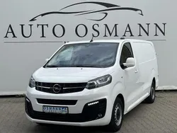 Weiß Gebraucht 2021 Opel Vivaro Elegance Van | 17.950 € (Superpreis)