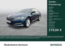 Blau Gebraucht 2022 Skoda Superb Style Kombi | 29.773 € (Guter Preis)