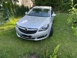 Silber Gebraucht 2016 Opel Insignia Kombi | 7.500 € (Guter Preis)