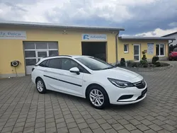 Weiß Gebraucht 2019 Opel Astra Edition Kombi | 8.700 € (Guter Preis)