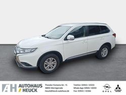 Weiß Gebraucht 2019 Mitsubishi Outlander Diamant Edition SUV | 17.950 € (Fairer Preis)