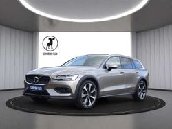Pebble grey Gebraucht 2019 Volvo V60 CC Pro Kombi | 29.990 € (Guter Preis)