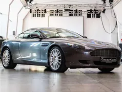Silber Gebraucht 2006 Aston Martin DB9 Coupé | 52.999 €