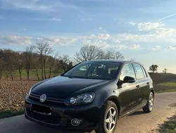 Schwarz Gebraucht 2010 VW Golf VI Highline Kleinwagen | 7.500 € (Teuer)