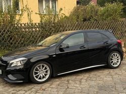 Schwarz Gebraucht 2012 Mercedes A250 Kleinwagen | 15.450 €