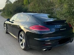 Schwarz Gebraucht 2015 Porsche Panamera S Limousine | 35.500 €