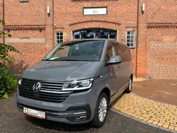 Grau Gebraucht 2022 VW T6.1 Generation Six Van | 45.999 € (Etwas zu teuer)