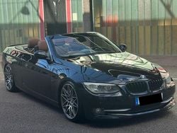 Schwarz Gebraucht 2010 BMW 325 Cabriolet Cabrio | 10.999 € (Fairer Preis)
