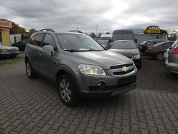 Grau Gebraucht 2011 Chevrolet Captiva LT SUV | 5.950 € (Fairer Preis)