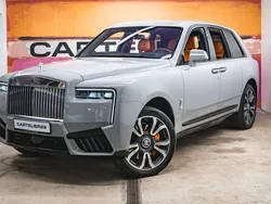Grau Neu 2025 Rolls Royce Cullinan SUV | 559.900 €