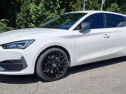 Weiß Gebraucht 2021 Cupra Leon Limousine | 24.900 € (Fairer Preis)