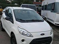 Weiß Gebraucht 2014 Ford Ka Kleinwagen | 2.300 € (Teuer)