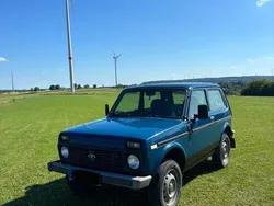 Blau Gebraucht 2008 Lada niva SUV | 4.500 € (Etwas zu teuer)