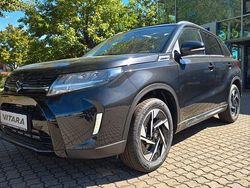 Cosmic black Neu 2025 Suzuki Vitara Comfort+ SUV | 26.450 € (Etwas zu teuer)