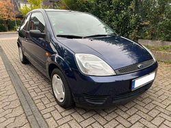 Blau Gebraucht 2005 Ford Fiesta Kleinwagen | 2.750 € (Etwas zu teuer)