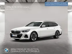 Weiß Gebraucht 2024 BMW 520 Comfort Edition Kombi | 52.999 € (Fairer Preis)